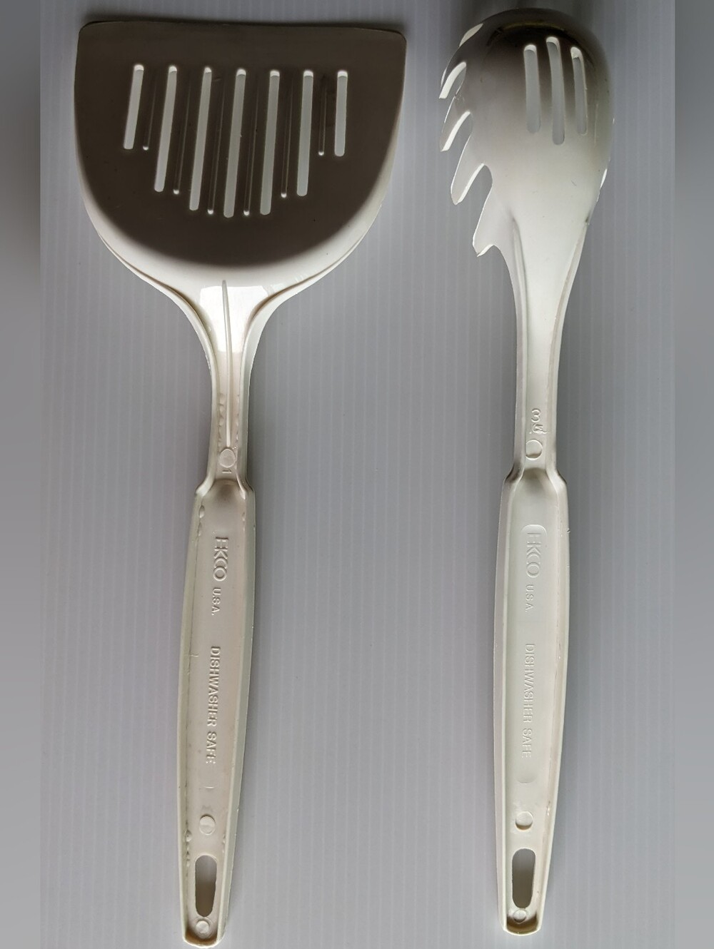 Vintage EKCO Spatula & Spaghetti Server Almond MCM Retro Kitchen USA Nylon - Picture 2 of 16